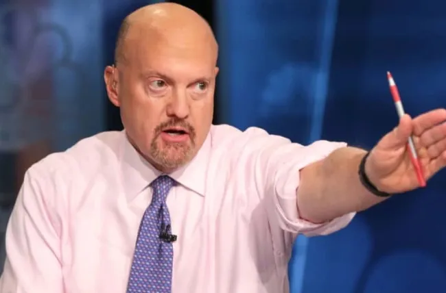 Cramer Breaks With Wall Street on Gold: "I'm With Larry Williams"